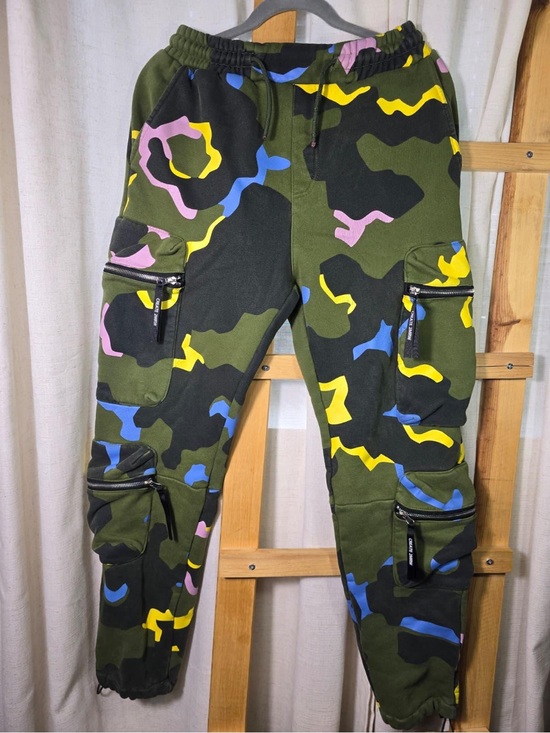 create 2 MRV Pants - Create 2MRV Colorful Camo Cargo Joggers - Multicolor